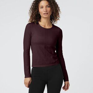 Vuori Women's Long Sleeve Apres Sport, Size Med. NWT.